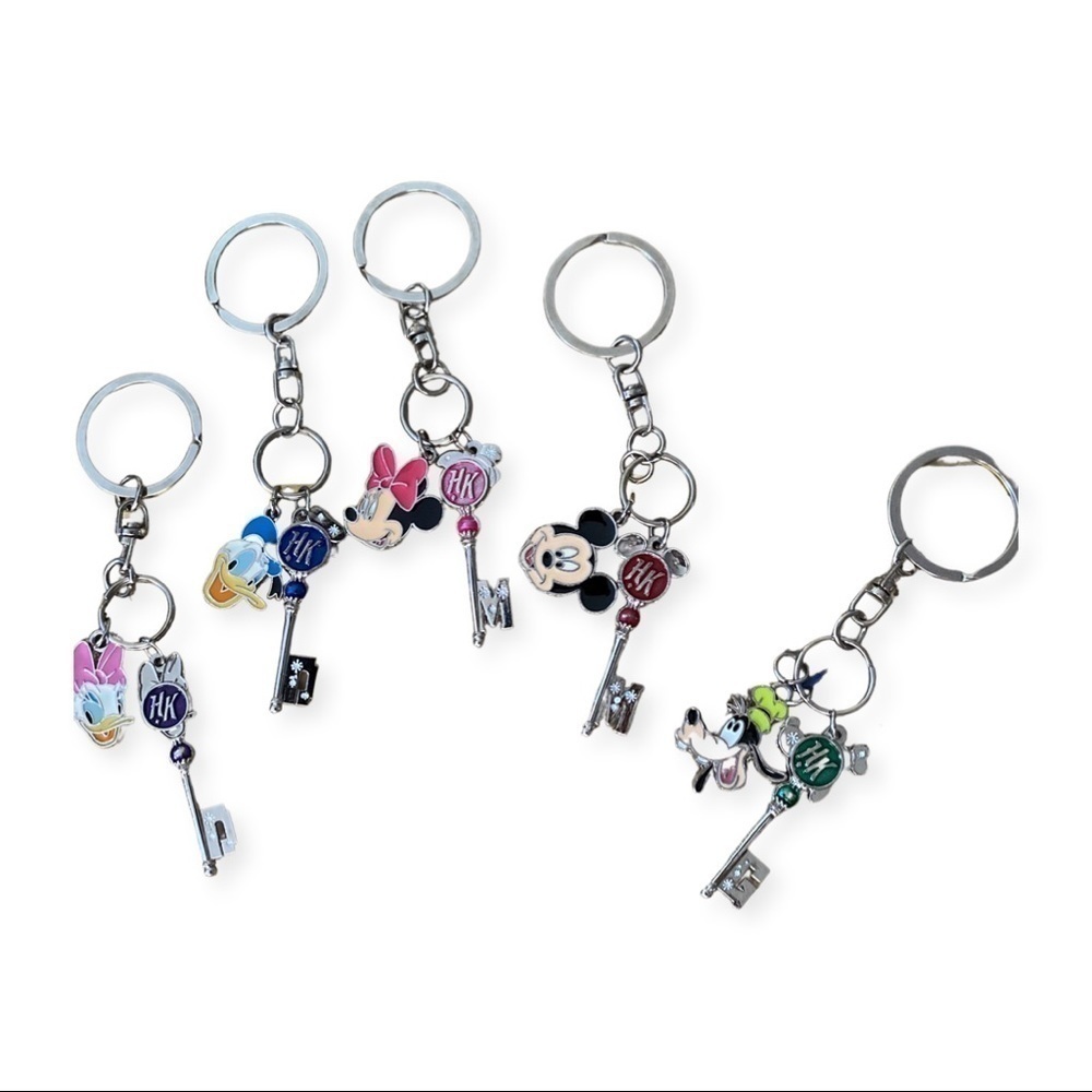 Mickey, Minnie.Goofy,Donald,Daisy keychains